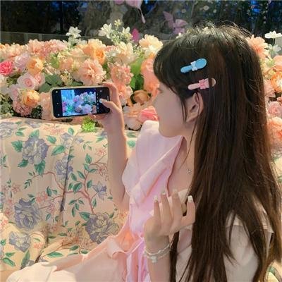顾盼生香
